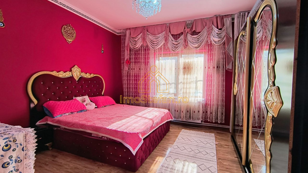 Medgidia | Casă cu 5 camere spațioasă