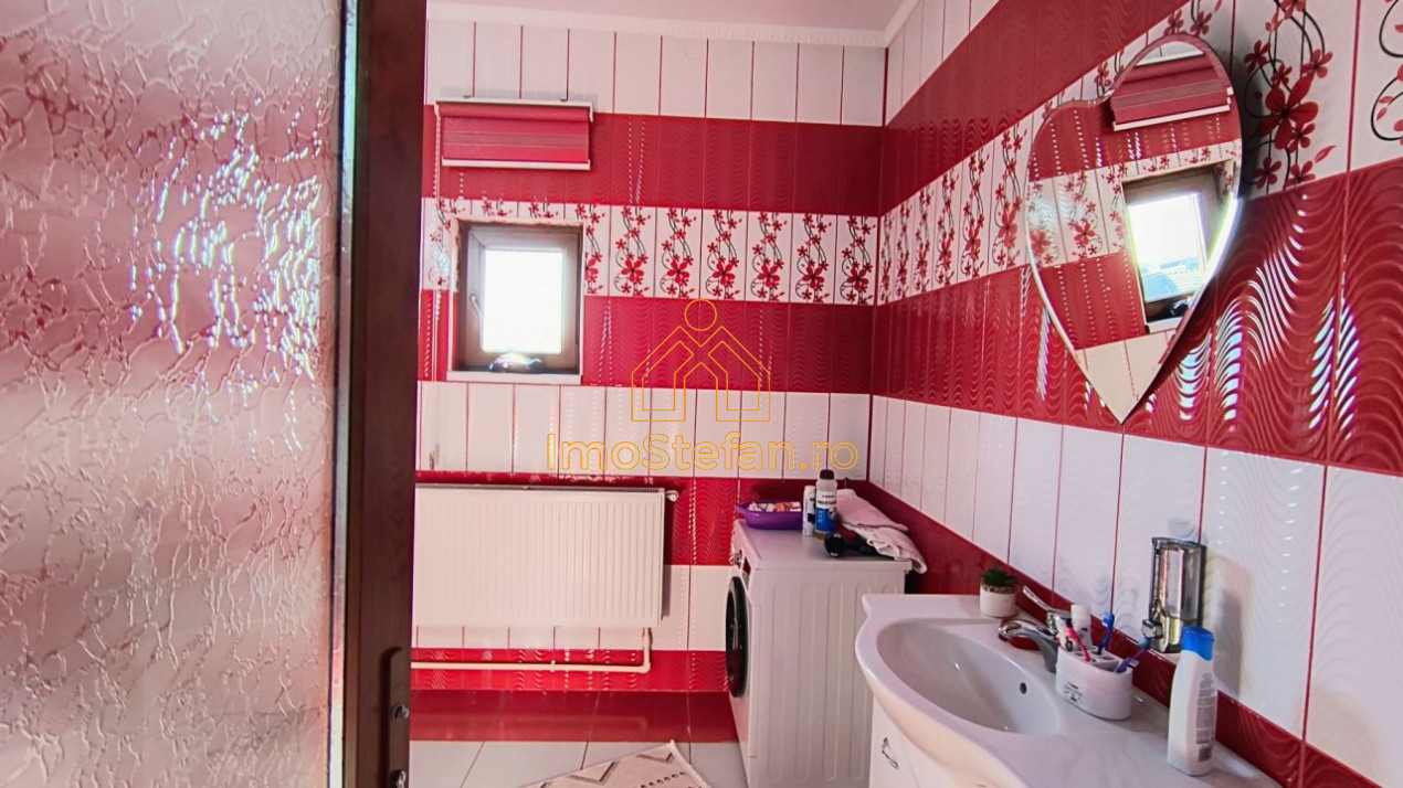 Medgidia | Casă cu 5 camere spațioasă