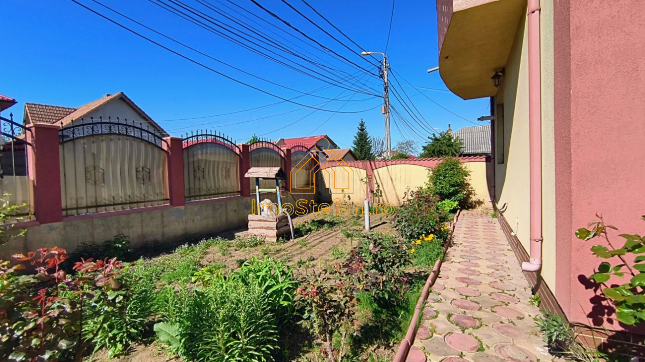 Năvodari | Casă spațioasă cu teren mare