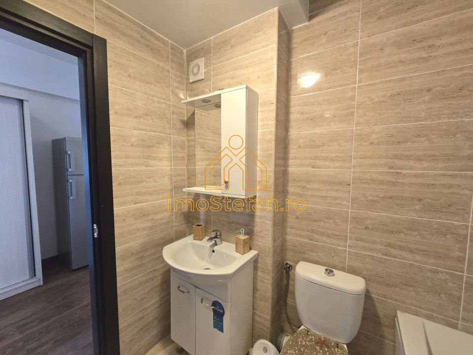MAMAIA NORD-Apartament 2 camere cu vedere panoramica la lac si mare. 